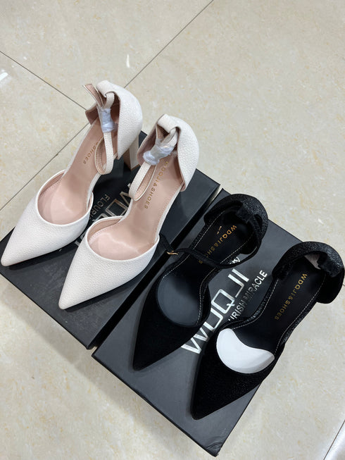 Luxury Style Pointed Toe Heel